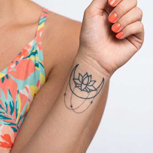 Tatouage ephemere lune et lotus