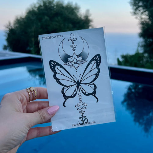 Omkara Schmetterling